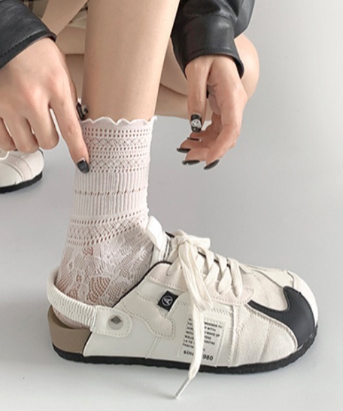 Vipoa（ヴィポア）の「スニーカー風 コンフォートシューズ（サンダル・レディース・ホワイト/グレー・SMALL/MEDIUM/LARGE）」の2枚目の写真