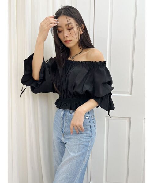 EVRIS(エヴリス)の「コットンオフショルブラウス(シャツ/ブラウス・レディース・ホワイト/ブラウン/ブラック・FREE)」の11枚目の写真