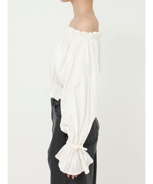 EVRIS(エヴリス)の「コットンオフショルブラウス(シャツ/ブラウス・レディース・ホワイト/ブラウン/ブラック・FREE)」の21枚目の写真