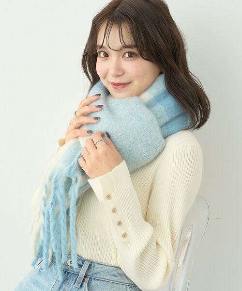 earth music&ecology（アースミュージックアンドエコロジー）の「ボリュームチェックマフラー（マフラー・レディース・ライトブルー/ブラック/ピンク・FREE）」の8枚目の写真