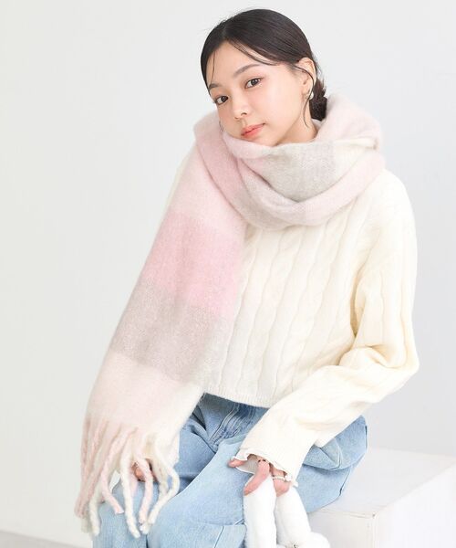 earth music&ecology（アースミュージックアンドエコロジー）の「ボリュームチェックマフラー（マフラー・レディース・ライトブルー/ブラック/ピンク・FREE）」の13枚目の写真