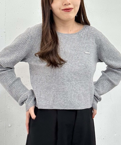 archives（アルシーヴ）の「ワンポイントワイドリブニット（ニット/セーター・レディース・オレンジ/グレー/チャコールグレー/アイボリー・MEDIUM）」の3枚目の写真