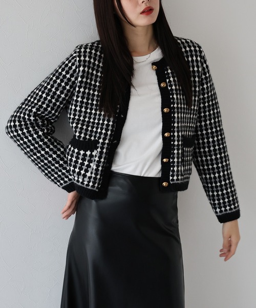 J by blue(ジェイバイブルー)の「ツイード風ジャガードニットジャケット(カーディガン/ボレロ・レディース・アイボリー/ブラック・MEDIUM)」の12枚目の写真