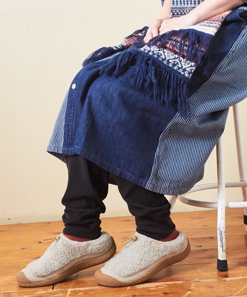 CUBE SUGAR(キューブシュガー)の「ウォームフライス無地レギンス(レギンス/スパッツ・レディース・ワイン/ブラック/ナチュラル/トップグレー・M)」の2枚目の写真