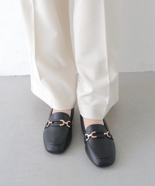 CLEIO(クレイオ)の「【CLEIO】スクエアトゥ軽量ローファー(ローファー・レディース・ブラック/アイボリー・24.5㎝/23.5㎝/22.5㎝)」の9枚目の写真