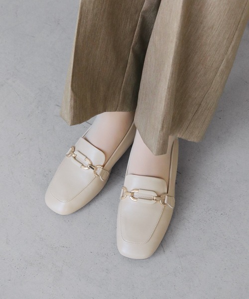 CLEIO(クレイオ)の「【CLEIO】スクエアトゥ軽量ローファー(ローファー・レディース・ブラック/アイボリー・24.5㎝/23.5㎝/22.5㎝)」の8枚目の写真