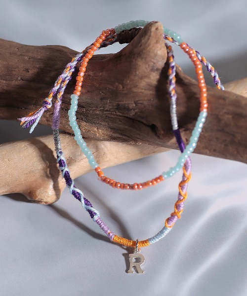 チチカカ（チチカカ）の「イニシャルミサンガブレスレット 2本セット（ブレスレット・レディース・その他6/その他5/その他3/その他2/その他1/その他4・FREE）」の8枚目の写真