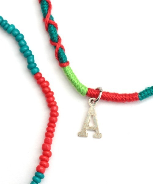 チチカカ（チチカカ）の「イニシャルミサンガブレスレット 2本セット（ブレスレット・レディース・その他6/その他5/その他3/その他2/その他1/その他4・FREE）」の15枚目の写真
