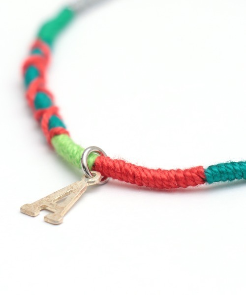 イニシャルミサンガブレスレット 2本セット（ブレスレット