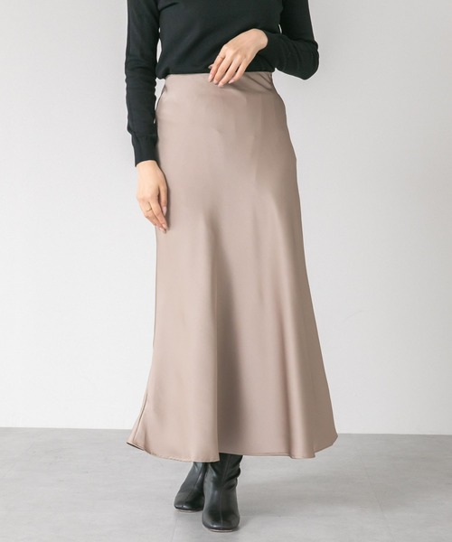 LinoU.(リノユー)の「サテンフレアスカート(スカート・レディース・アイボリー/グレー/ベージュ/ブラック・L/M/XL)」の11枚目の写真