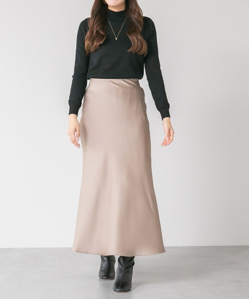 LinoU.(リノユー)の「サテンフレアスカート(スカート・レディース・アイボリー/グレー/ベージュ/ブラック・L/M/XL)」の12枚目の写真