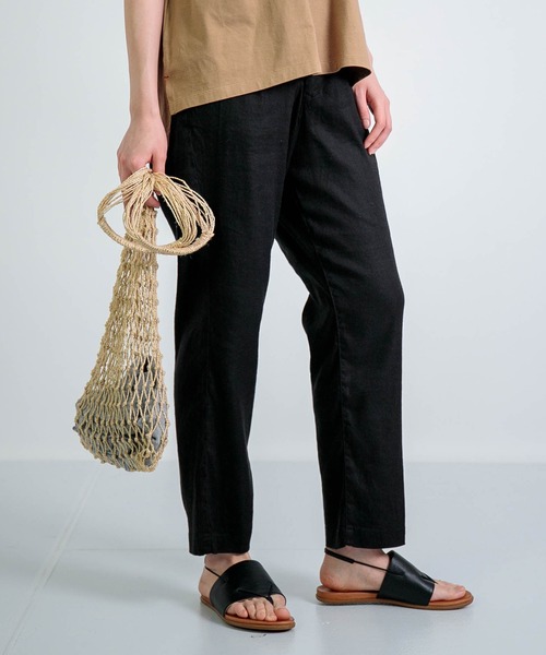 D.M.G.（ドミンゴ）の「[D.M.G. / ディーエムジー] L/Rストレッチツイル タイディパンツ（その他パンツ・レディース・ブラック/ベージュ・L/M/S/SS）」の10枚目の写真