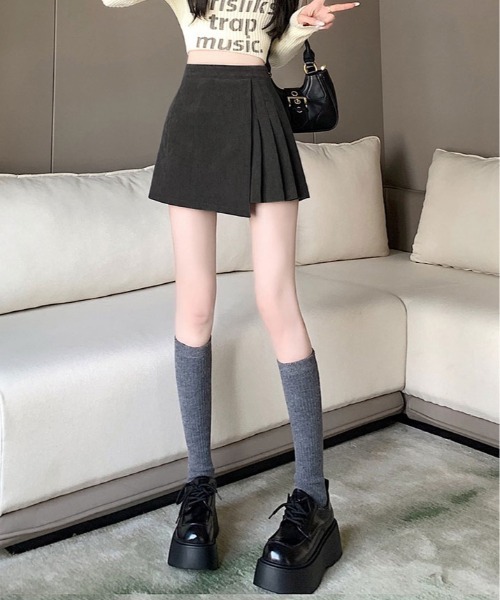 kirakiraShop(キラキラショップ)の「コーデュロイ サイド プリーツ ラップ スカート パンツ(スカート・レディース・ベージュ/グレー/ブラック・S/M/L)」の21枚目の写真
