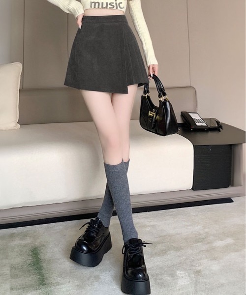 kirakiraShop(キラキラショップ)の「コーデュロイ サイド プリーツ ラップ スカート パンツ(スカート・レディース・ベージュ/グレー/ブラック・S/M/L)」の22枚目の写真