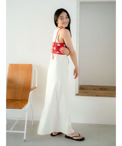 Ungrid（アングリッド）の「ビーズコンビニットキャミ（キャミソール・レディース・チャコールグレー/レッド・FREE）」の20枚目の写真