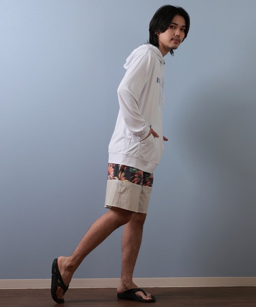 BILLABONG（ビラボン）の「BILLABONG/ビラボン ラッシュガード ジップパーカー UVケア BF01A-852（ラッシュガード・メンズ・ホワイト/ブラック・XL/L/M/S）」の8枚目の写真