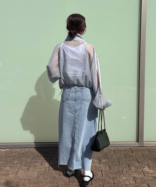 ISOOK（アイスー）の「【ISOOK / アイスー】シャイニーラインシアーブルゾン / トラックジャケット スタンドネック クロップド丈 ドロスト 2way 黒 グレー ブラック ZOZOTOWN限定（ブルゾン・レディース・ブラック/グレー・FREE）」の17枚目の写真