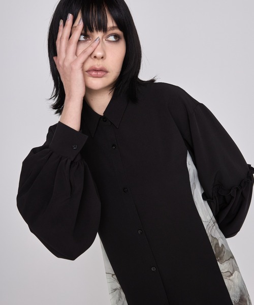 casane(カサネ)の「CASANE(カサネ)マーブルペイントデザインワンピース(ワンピース・レディース・ブラック/ベージュ・F)」の9枚目の写真