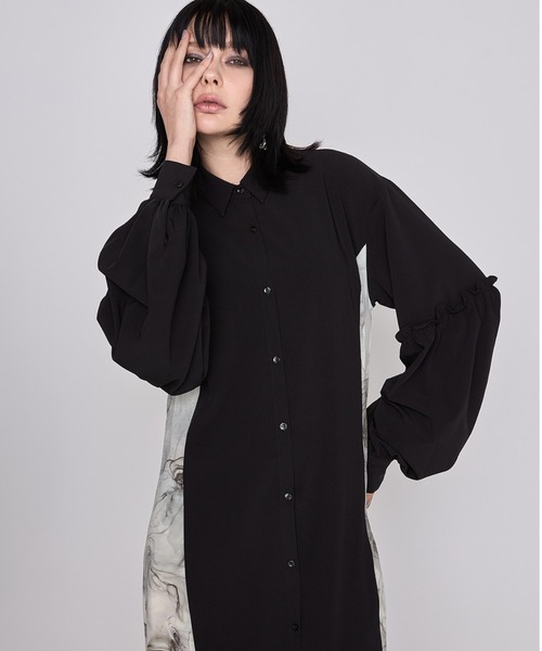 casane(カサネ)の「CASANE(カサネ)マーブルペイントデザインワンピース(ワンピース・レディース・ブラック/ベージュ・F)」の14枚目の写真