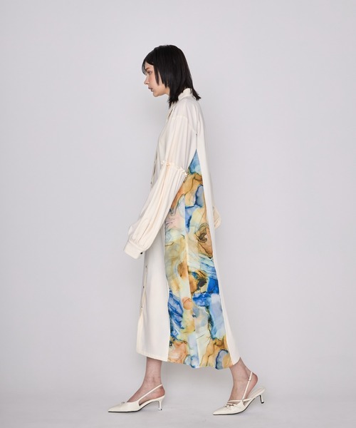 casane(カサネ)の「CASANE(カサネ)マーブルペイントデザインワンピース(ワンピース・レディース・ブラック/ベージュ・F)」の21枚目の写真
