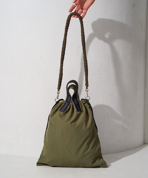 FREAK'S STORE（フリークスストア）の「限定展開　FREAK'S STORE テープ 巾着 バッグ（ハンドバッグ・レディース・ベージュ/ブラック/オリーブ・ONE SIZE）」の19枚目の写真