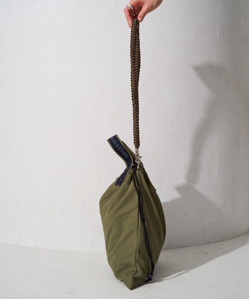 FREAK'S STORE（フリークスストア）の「限定展開　FREAK'S STORE テープ 巾着 バッグ（ハンドバッグ・レディース・ベージュ/ブラック/オリーブ・ONE SIZE）」の20枚目の写真