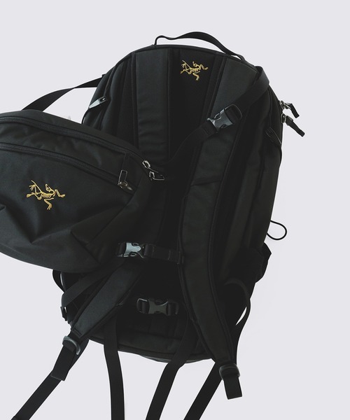 ARC'TERYX(アークテリクス)の「ARC’TERYX / MANTIS 16 BACKPACK(バックパック/リュック・メンズ・ブラック・ONE SIZE)」の8枚目の写真