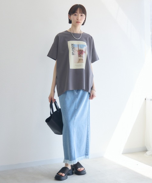 Paradise Picnic（パラダイスピクニック）の「Dignite Collier ワイドフォトT（Tシャツ/カットソー・レディース・ホワイト/チャコールグレー・FREE）」の3枚目の写真