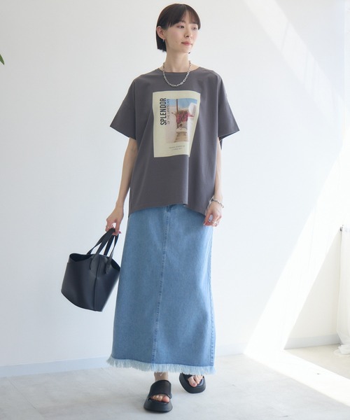 Paradise Picnic（パラダイスピクニック）の「Dignite Collier ワイドフォトT（Tシャツ/カットソー・レディース・ホワイト/チャコールグレー・FREE）」の4枚目の写真