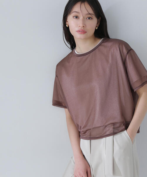 NATURAL BEAUTY BASIC(ナチュラルビューティーベーシック)の「◇ 【Oggi掲載】グロッシーシアーレイヤードTシャツ(Tシャツ/カットソー・レディース・チャコールグレー/オフホワイト/ブラウン・FREE)」の3枚目の写真