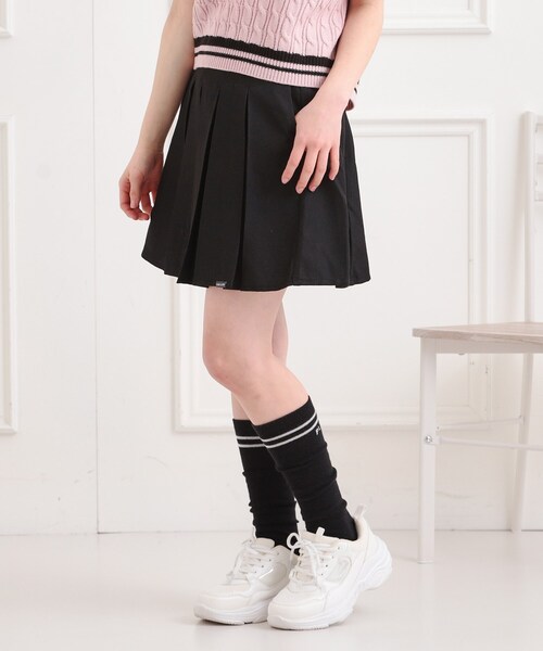 PINK-latte(ピンクラテ)の「インパンプリーツ無地スカート(スカート・キッズ・グレー/ブラック/ライトベージュ・13/14/15 /16)」の16枚目の写真
