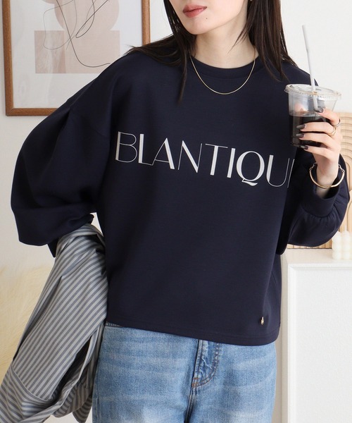 EGLANTINE(エグランティーヌ)の「EGLANTINE フロッキー加工ロゴカットソー 長袖ダンボールプルオーバー(Tシャツ/カットソー・レディース・杢グレー/ネイビー/サンドベージュ/カーキ・40)」の4枚目の写真