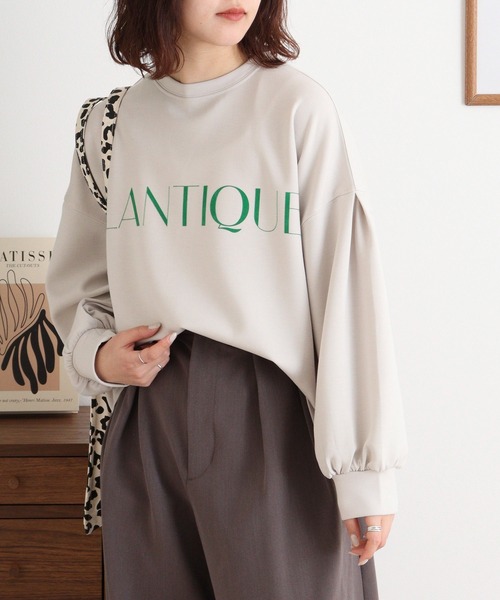 EGLANTINE(エグランティーヌ)の「EGLANTINE フロッキー加工ロゴカットソー 長袖ダンボールプルオーバー(Tシャツ/カットソー・レディース・杢グレー/ネイビー/サンドベージュ/カーキ・40)」の9枚目の写真