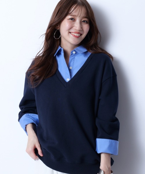 JUSGLITTY（ジャスグリッティー）の「シャツレイヤードプルオーバー（Tシャツ/カットソー・レディース・ネイビー・2）」の6枚目の写真