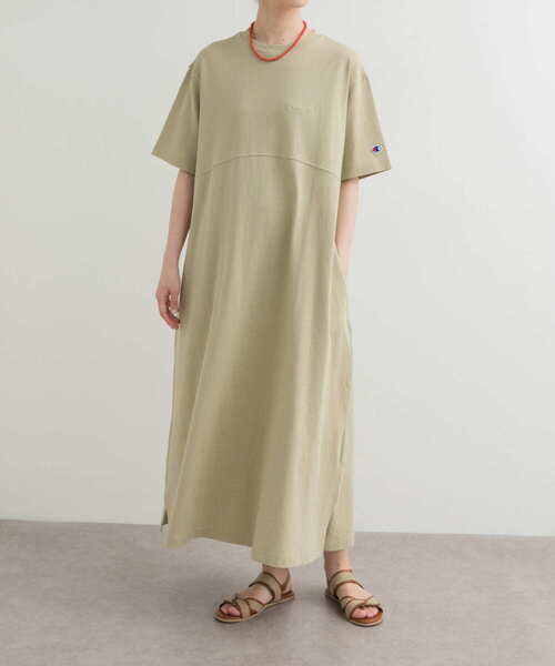 Champion(チャンピオン)の「『別注』CHAMPION×DOORS Jersey One-Piece(ワンピース・レディース・ブラック/グレー/ネイビー/ベージュ・ONE)」の1枚目の写真