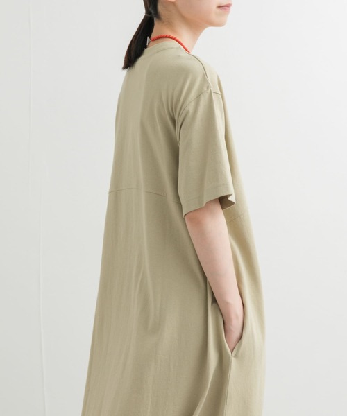 Champion(チャンピオン)の「『別注』CHAMPION×DOORS Jersey One-Piece(ワンピース・レディース・ブラック/グレー/ネイビー/ベージュ・ONE)」の5枚目の写真