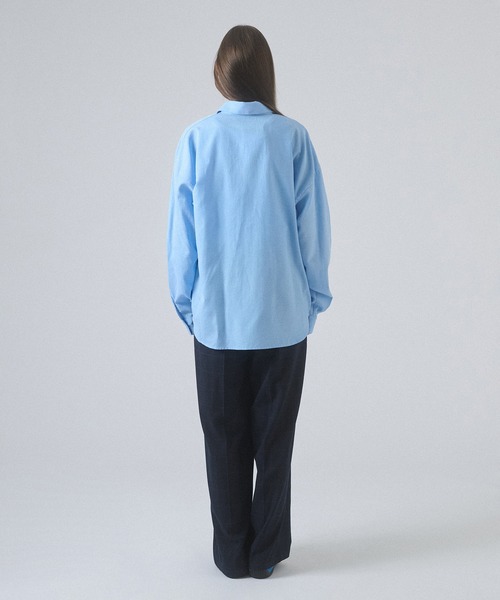 ONCILY(オンシェリー)の「POCKET LOGO REGULAR COLLAR SHIRT / ポケットロゴレギュラーカラーシャツ(シャツ/ブラウス・メンズ・オフホワイト/ブルー/ピンク・MEDIUM/SMALL/LARGE)」の13枚目の写真