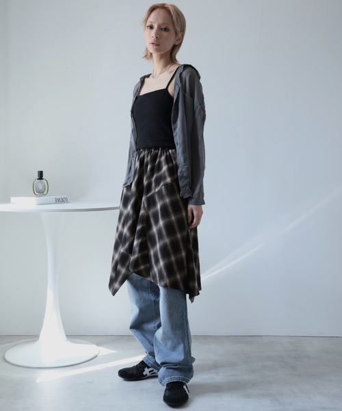 Ulysses(ユリシス)の「アシンメトリーチェックスカート(スカート・レディース・ブラック/ブラウン・S)」の7枚目の写真