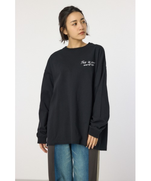 RODEO CROWNS WIDE BOWL(ロデオクラウンズワイドボウル)の「BACK SKETCH LOGO ロングTシャツ(Tシャツ/カットソー・レディース・ブラック/サックスブルー/オフホワイト/ライトイエロー・FREE)」の7枚目の写真