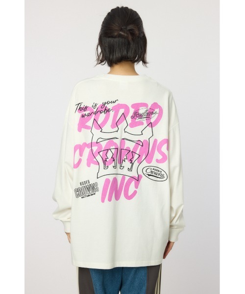 RODEO CROWNS WIDE BOWL(ロデオクラウンズワイドボウル)の「BACK SKETCH LOGO ロングTシャツ(Tシャツ/カットソー・レディース・ブラック/サックスブルー/オフホワイト/ライトイエロー・FREE)」の19枚目の写真