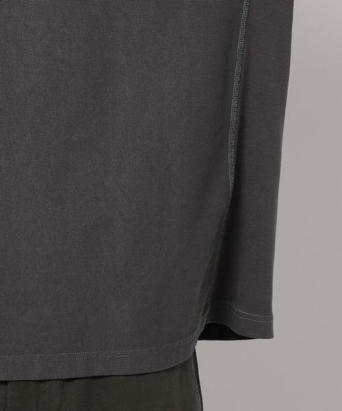 Champion（チャンピオン）の「【Champion(チャンピオン)】別注オーバーダイリバースウィーブTシャツ（Tシャツ/カットソー・メンズ・パープル/チャコール/オフホワイト・LARGE/MEDIUM）」の9枚目の写真