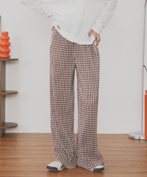MERLOT（メルロー）の「【カットで長さ調節可能】【ウエストゴム】ギンガムチェックプリーツイージーパンツ（その他パンツ・レディース・ブラック/グリーン/ブルー/ブルー系その他/ブラウン・FREE）」の21枚目の写真