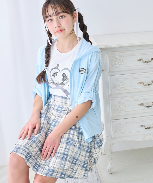 Amourire girl（アムリールガール）の「ロールアップ ジップアップパーカー（UV対策/紫外線対策）（パーカー・キッズ・オフホワイト/サックスブルー・130cm/140cm/150cm/160cm）」の18枚目の写真