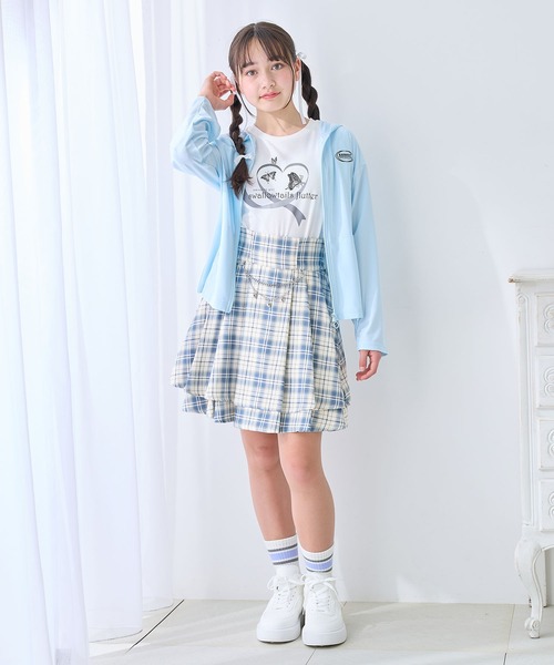 Amourire girl（アムリールガール）の「ロールアップ ジップアップパーカー（UV対策/紫外線対策）（パーカー・キッズ・オフホワイト/サックスブルー・130cm/140cm/150cm/160cm）」の20枚目の写真