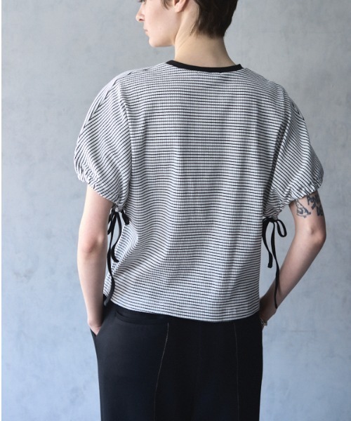 Muel Chic(ミュエルシック)の「Lay border CS レイボーダーカットソー(Tシャツ/カットソー・レディース・ブラック/ホワイト/ライトグリーン/モカ・FREE)」の9枚目の写真
