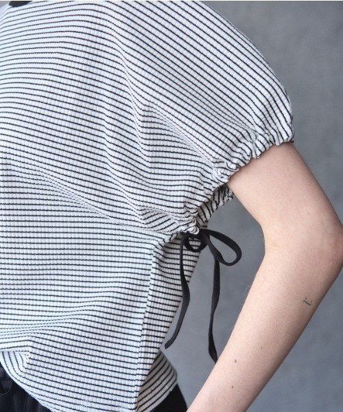 Muel Chic(ミュエルシック)の「Lay border CS レイボーダーカットソー(Tシャツ/カットソー・レディース・ブラック/ホワイト/ライトグリーン/モカ・FREE)」の12枚目の写真