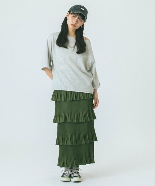 ROSE BUD（ローズバッド）の「【WEB・一部店舗限定】COLOR NEP OFF-SHOULDER TOP（Tシャツ/カットソー・レディース・ホワイト/グレー/ネイビー・ONE SIZE）」の9枚目の写真