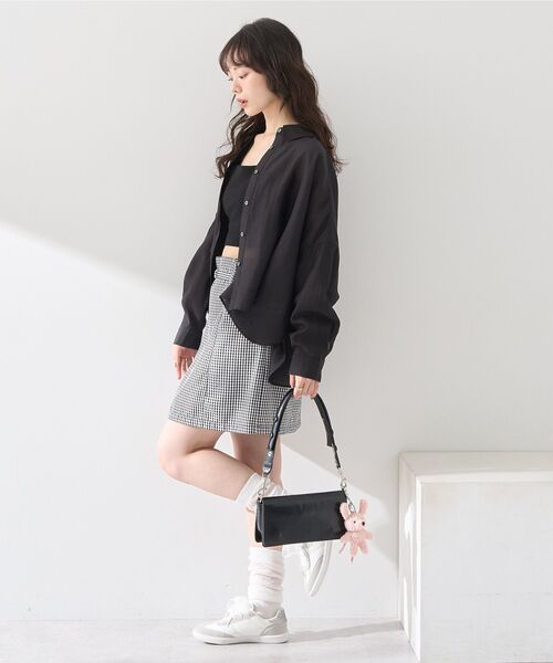 earth music&ecology（アースミュージックアンドエコロジー）の「Fluffy Rabbit チャーム（キーホルダー・レディース・ピンク/ブラウン・FREE）」の7枚目の写真