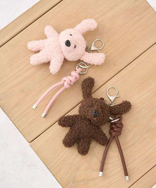 earth music&ecology（アースミュージックアンドエコロジー）の「Fluffy Rabbit チャーム（キーホルダー・レディース・ピンク/ブラウン・FREE）」の12枚目の写真