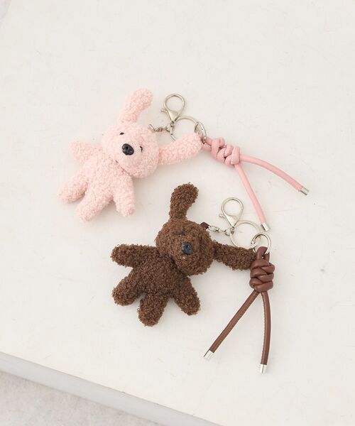 earth music&ecology（アースミュージックアンドエコロジー）の「Fluffy Rabbit チャーム（キーホルダー・レディース・ピンク/ブラウン・FREE）」の13枚目の写真